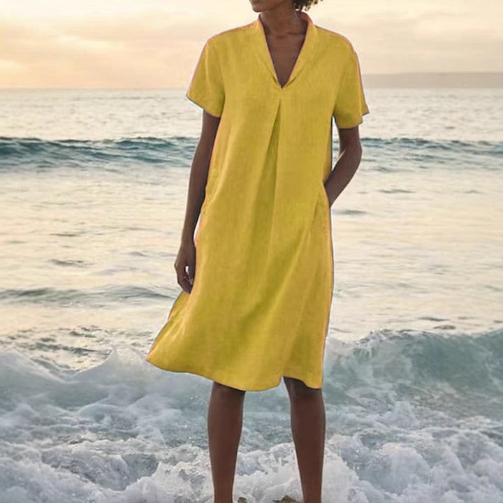 Bella™ | Flattering V-Neck Style with Pockets