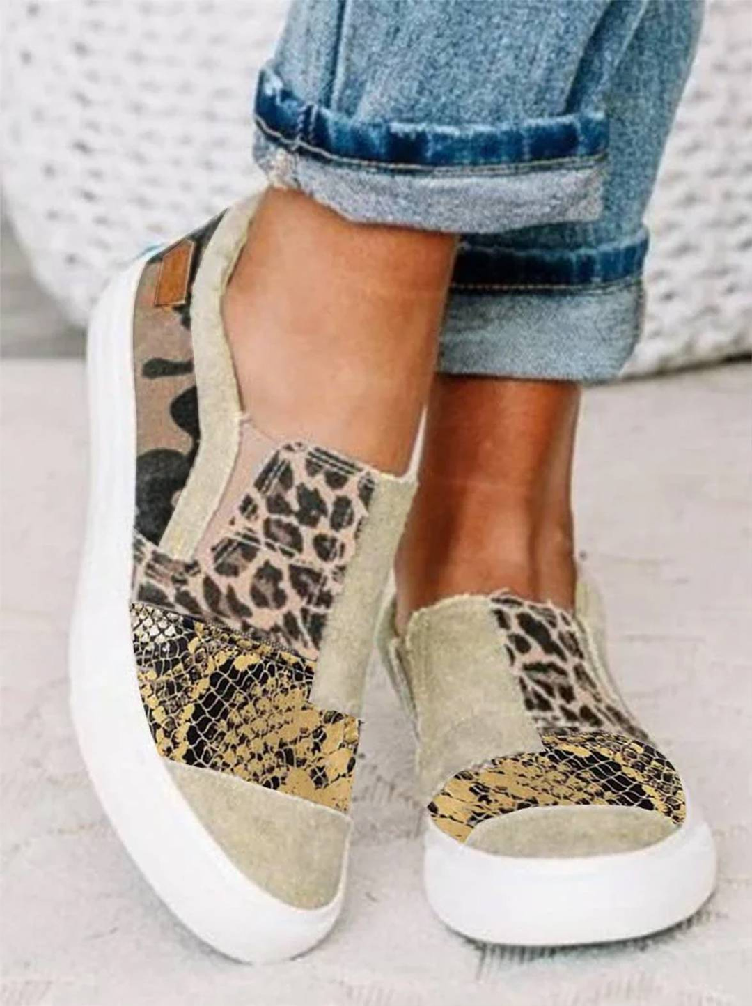 Astrid | Trendy Pain-Relief Slip-Ons