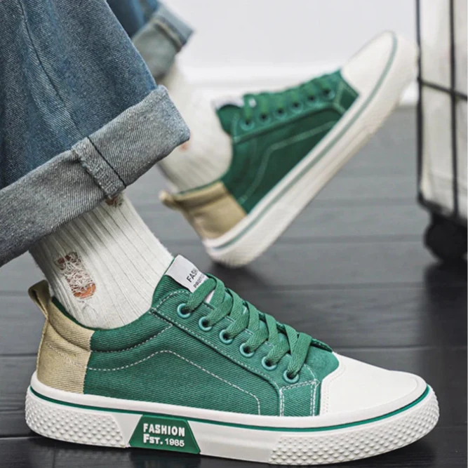 Manfred | Classic Skate Sneakers
