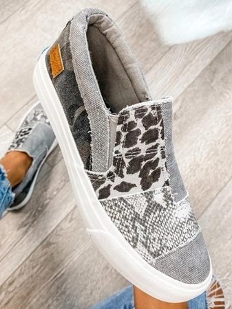 Astrid | Trendy Pain-Relief Slip-Ons